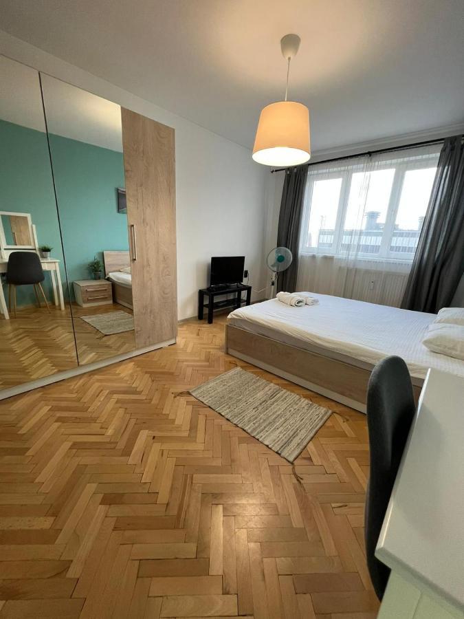 Al Malina 3Bdr Family Apt With Parking Space Near Airport And Iec Sofía Exterior foto